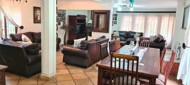 4 Bedroom Property for Sale in Hartbeespoort Rural North West